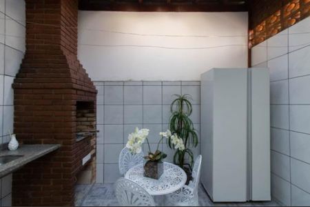 Casa à venda com 85m², 3 quartos e 2 vagas