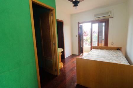 Casa à venda com 472m², 5 quartos e 4 vagasSuíte 3