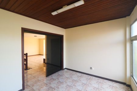 Casa à venda com 472m², 5 quartos e 4 vagasQuarto 1