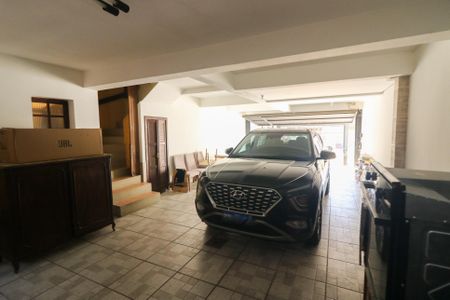 Garagem de casa à venda com 5 quartos, 472m² em Ipanema, Porto Alegre