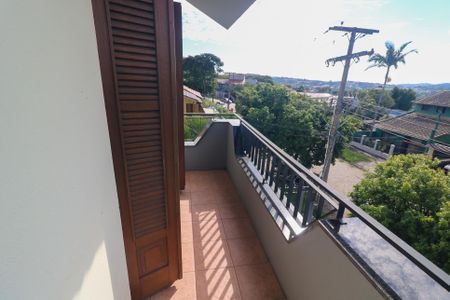 Casa à venda com 472m², 5 quartos e 4 vagasSacada da suíte 3