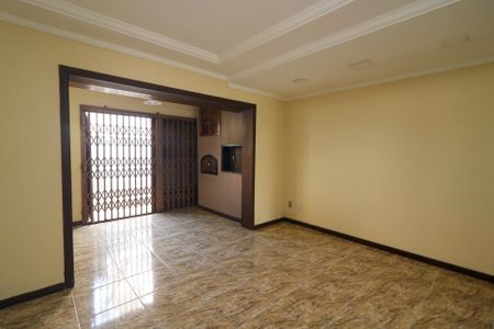 Casa à venda com 472m², 5 quartos e 4 vagasSala de Jantar