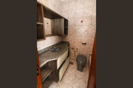 Casa à venda com 472m², 5 quartos e 4 vagasBanheiro da Suíte 3