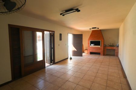 Casa à venda com 472m², 5 quartos e 4 vagasVaranda