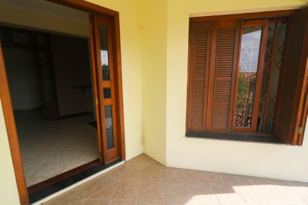 Casa à venda com 472m², 5 quartos e 4 vagasHall de entrada
