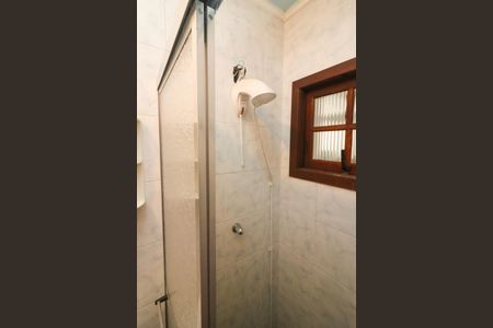 Casa à venda com 472m², 5 quartos e 4 vagasBanheiro de serviço