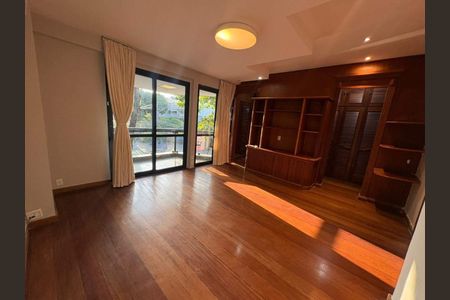 Apartamento à venda com 3 quartos, 209m² em Barra da Tijuca, Rio de Janeiro