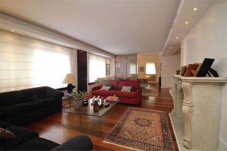 Casa à venda com 435m², 6 quartos e 6 vagas