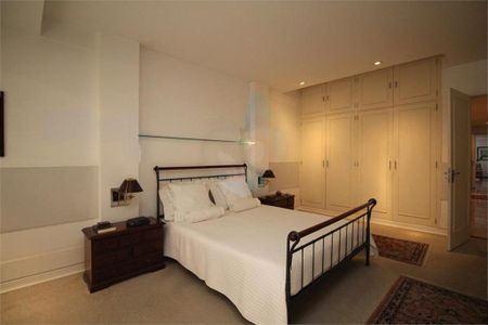 Casa à venda com 435m², 6 quartos e 6 vagas