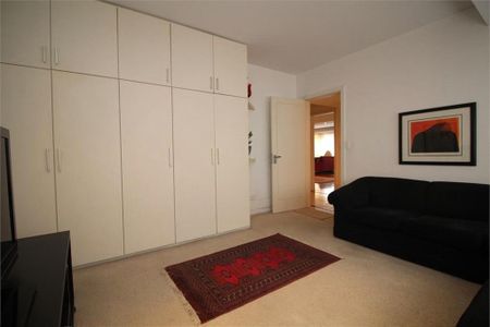 Casa à venda com 435m², 6 quartos e 6 vagas