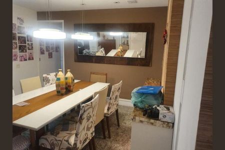 Apartamento à venda com 4 quartos, 180m² em Icaraí, Niterói