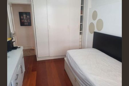 Apartamento à venda com 4 quartos, 180m² em Icaraí, Niterói