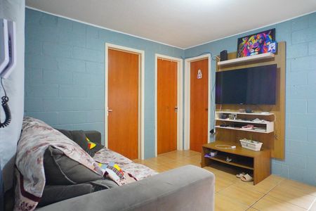Sala de apartamento para alugar com 2 quartos, 39m² em Mário Quintana, Porto Alegre