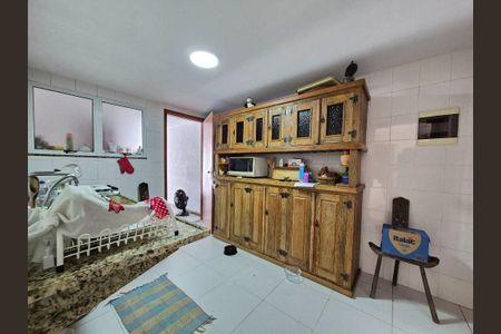 Casa à venda com 3 quartos, 162m² em Itaipu, Niterói