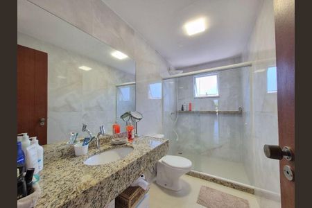 Casa à venda com 3 quartos, 162m² em Itaipu, Niterói