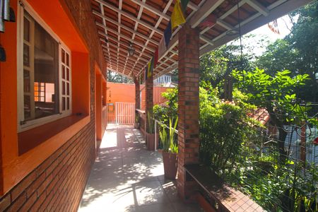 Casa à venda com 271m², 4 quartos e 4 vagas