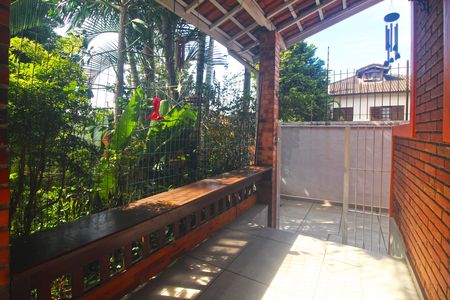 Casa à venda com 271m², 4 quartos e 4 vagas