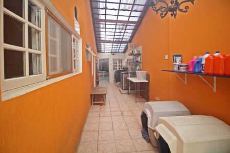 Casa à venda com 271m², 4 quartos e 4 vagas