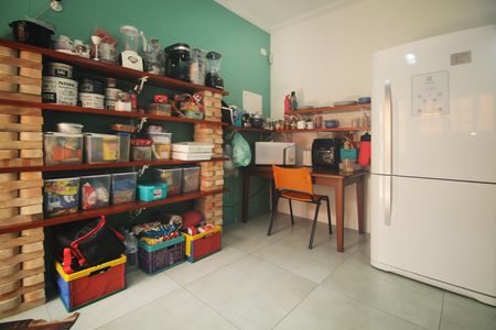 Casa à venda com 271m², 4 quartos e 4 vagas