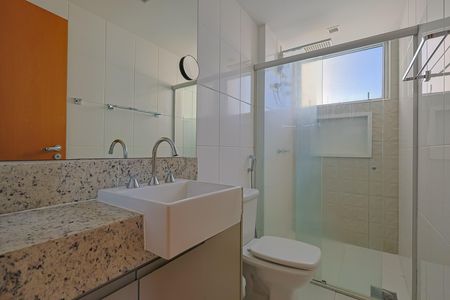 Apartamento à venda com 243m², 4 quartos e 5 vagas