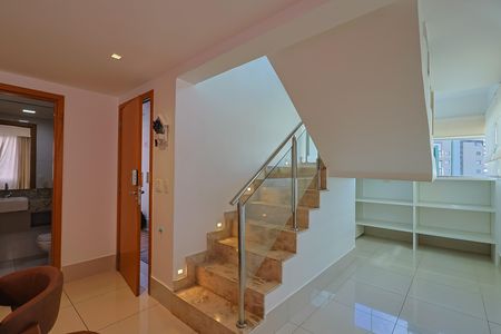 Apartamento à venda com 243m², 4 quartos e 5 vagas