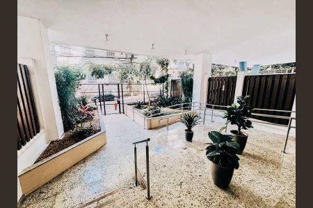 Apartamento à venda com 98m², 3 quartos e 1 vaga