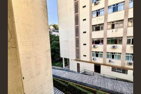 Apartamento à venda com 98m², 3 quartos e 1 vaga