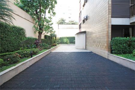 Apartamento à venda com 258m², 3 quartos e 3 vagas