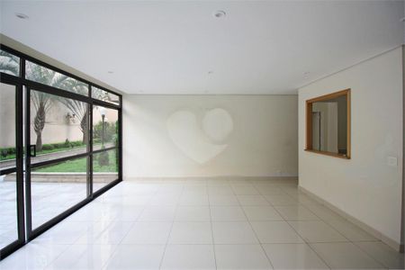 Apartamento à venda com 258m², 3 quartos e 3 vagas