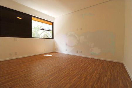 Apartamento à venda com 258m², 3 quartos e 3 vagas