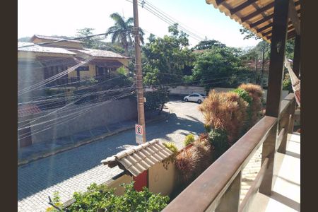 Casa à venda com 206m², 3 quartos e 3 vagas