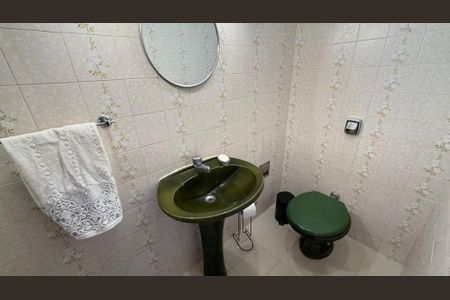 Casa à venda com 301m², 3 quartos e 3 vagas