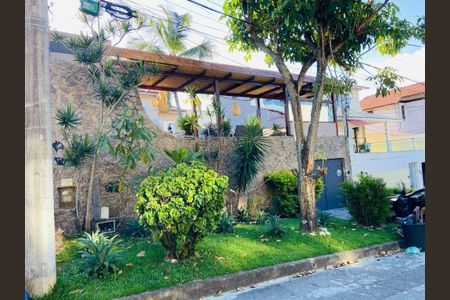 Casa à venda com 190m², 3 quartos e 1 vaga
