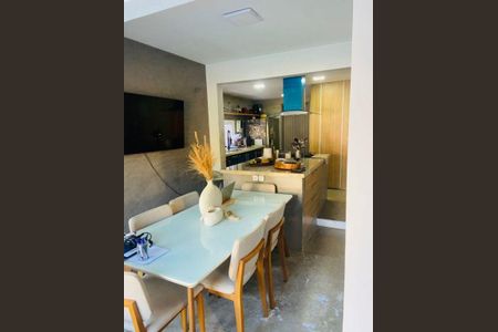 Casa à venda com 190m², 3 quartos e 1 vaga
