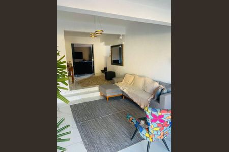 Casa à venda com 3 quartos, 190m² em Piratininga, Niterói