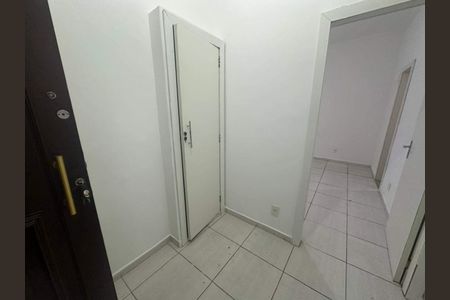 Apartamento à venda com 36m², 1 quarto e sem vaga