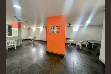 Apartamento à venda com 2 quartos, 53m² em Cubango, Niterói