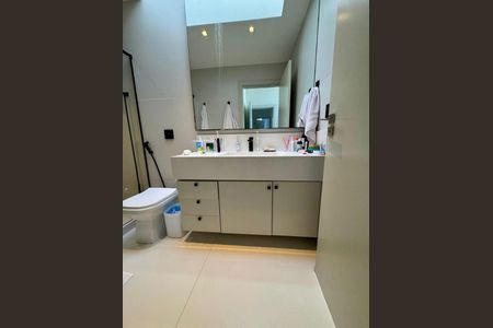 Casa à venda com 450m², 4 quartos e 2 vagas