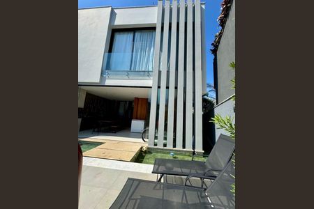 Casa à venda com 450m², 4 quartos e 2 vagas