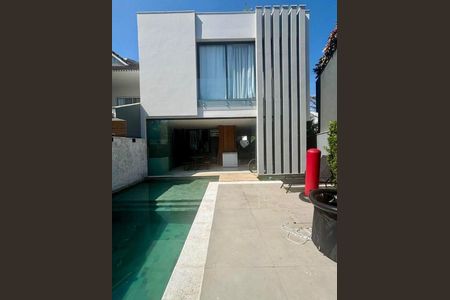 Casa à venda com 450m², 4 quartos e 2 vagas