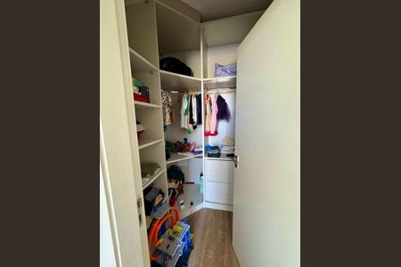 Casa à venda com 450m², 4 quartos e 2 vagas
