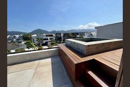 Casa à venda com 450m², 4 quartos e 2 vagas