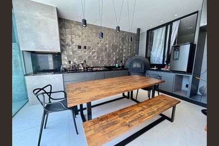 Casa à venda com 450m², 4 quartos e 2 vagas