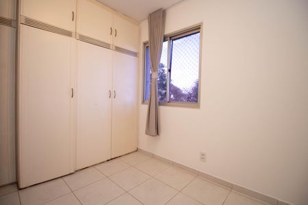 Apartamento para alugar com 100m², 3 quartos e 1 vagaQuarto 2