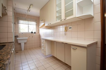 Apartamento para alugar com 100m², 3 quartos e 1 vagaCozinha e Área de Serviço