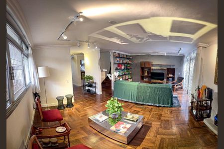 Casa à venda com 3 quartos, 329m² em Jardim Santo Amaro, São Paulo