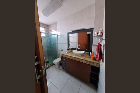 Apartamento à venda com 69m², 2 quartos e 1 vagaBanheiro