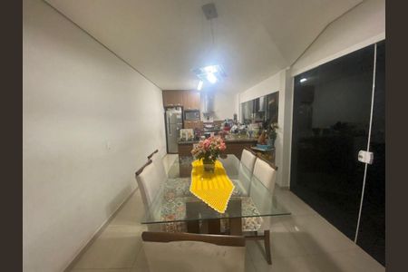 Casa à venda com 3 quartos, 150m² em Jardim Shangai, Jundiaí