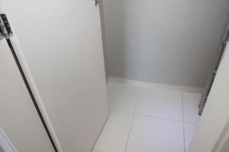 Apartamento para alugar com 82m², 2 quartos e 2 vagasDetalhe da cozinha