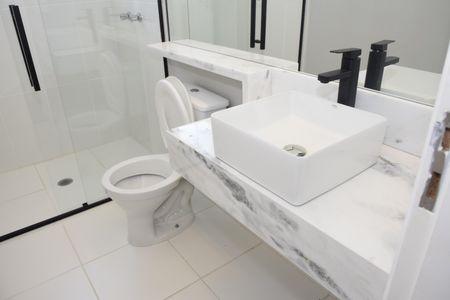Apartamento para alugar com 82m², 2 quartos e 2 vagasBanheiro da Suíte